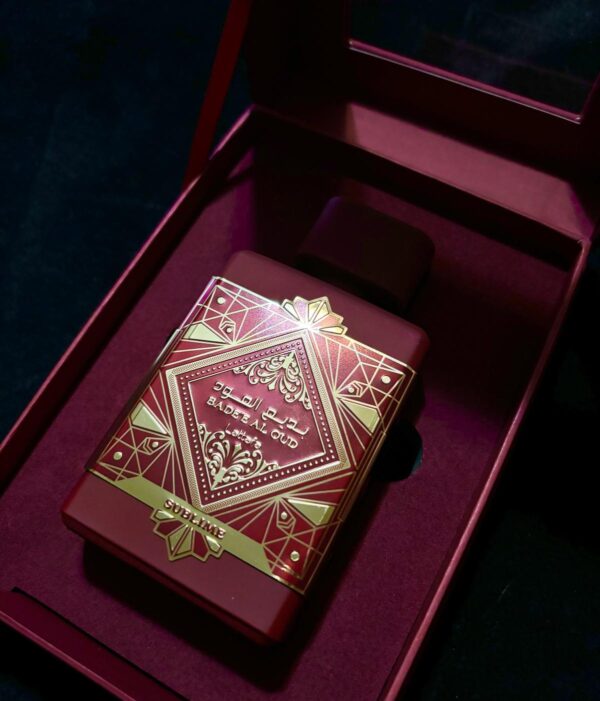 Perfume Bade'e Al Oud Eau de Parfum 100ml - Fragrância Intensa e Amadeirada - Imagem 3